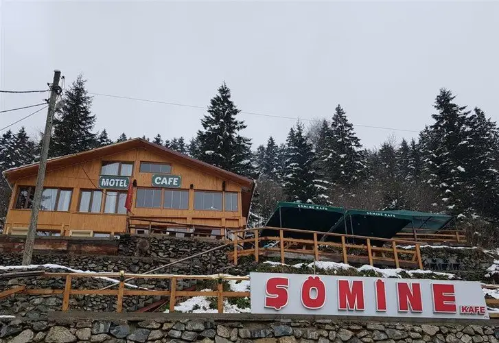 Узунгёль: Şömine Cafe Motel