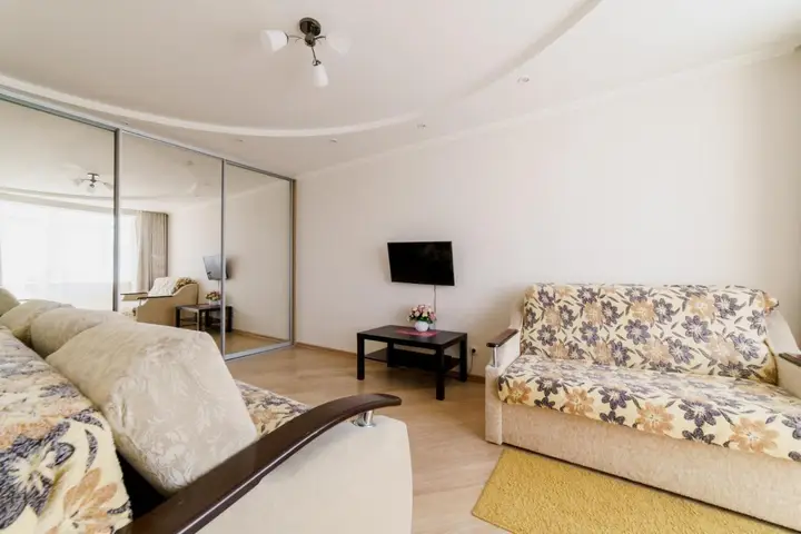Нижний Новгород: Gorkiy House на Большой Покровской 32-1