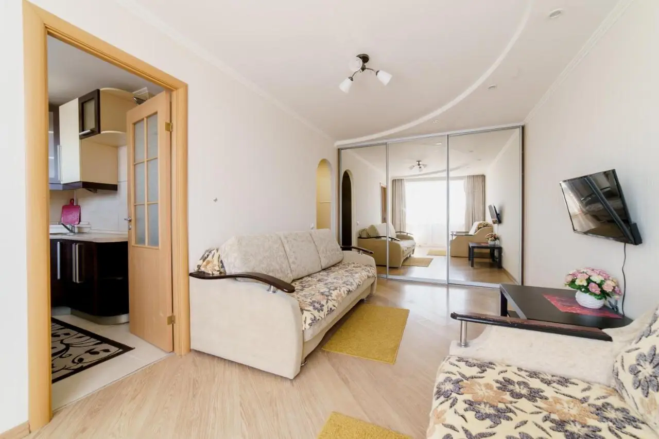 Нижний Новгород: Gorkiy House на Большой Покровской 32-1