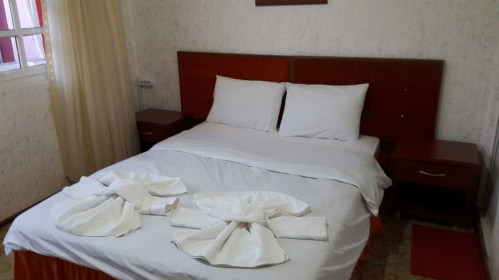 Анталья: Paradise Otel Kaleici