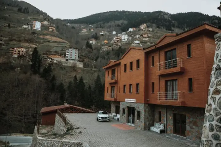 Ардешен: Bahri Hotels Uzungöl