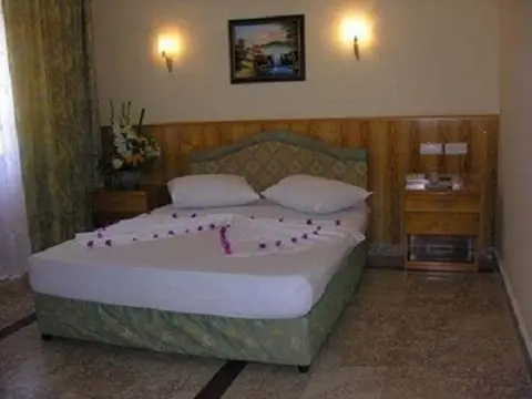 Adress Beach Hotel — фото 1