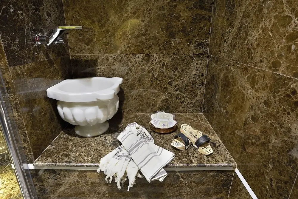 Стамбул: Biz Cevahir Hotel Istanbul