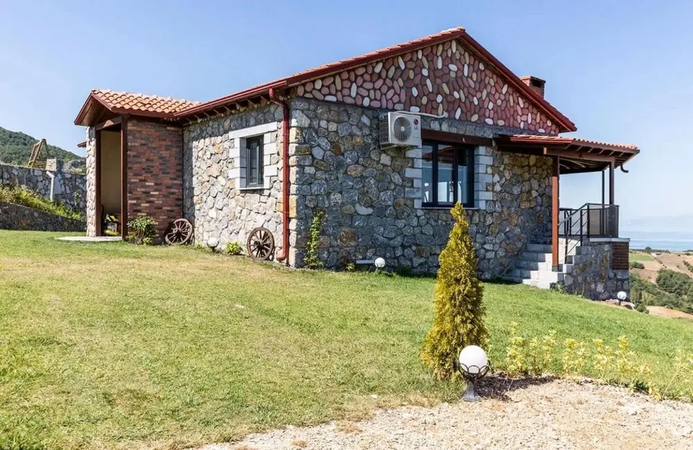 Увезпинар: Amazing Stone House With Fireplace and Private Pool Surrounded With Nature in Iznik Bursa