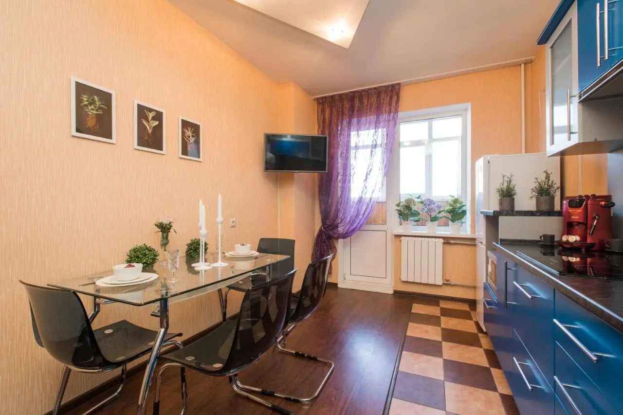 Нижний Новгород: HomeHotel Волжская Набережная 8/1