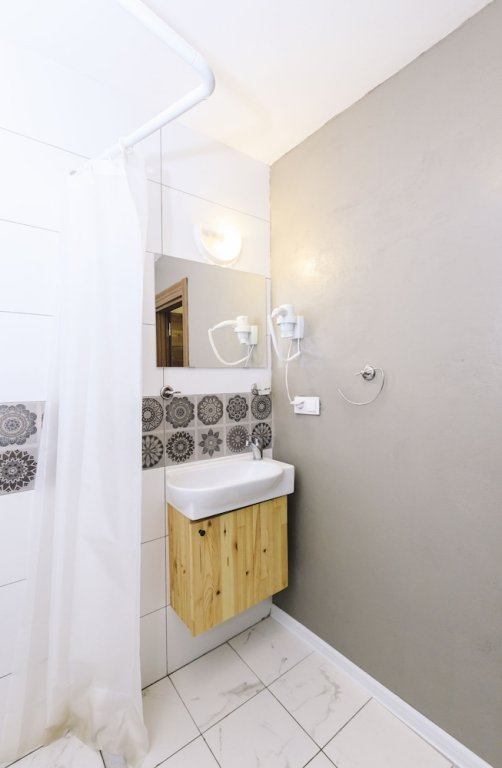 Стамбул: Fully Equipped Room at taksim