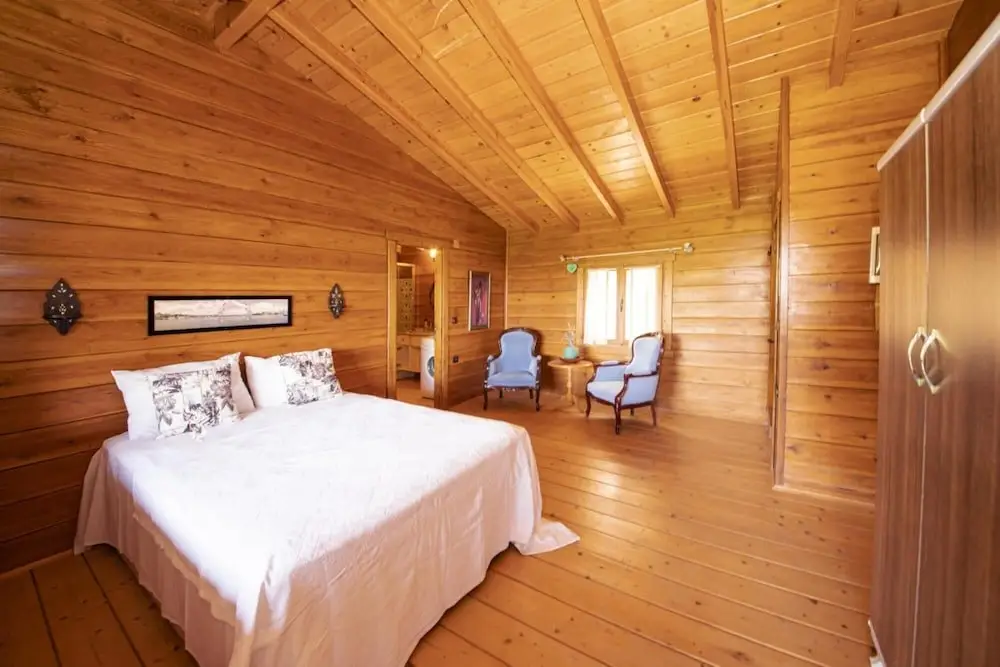 Датча: Wooden House Surrounded by Nature in Datca