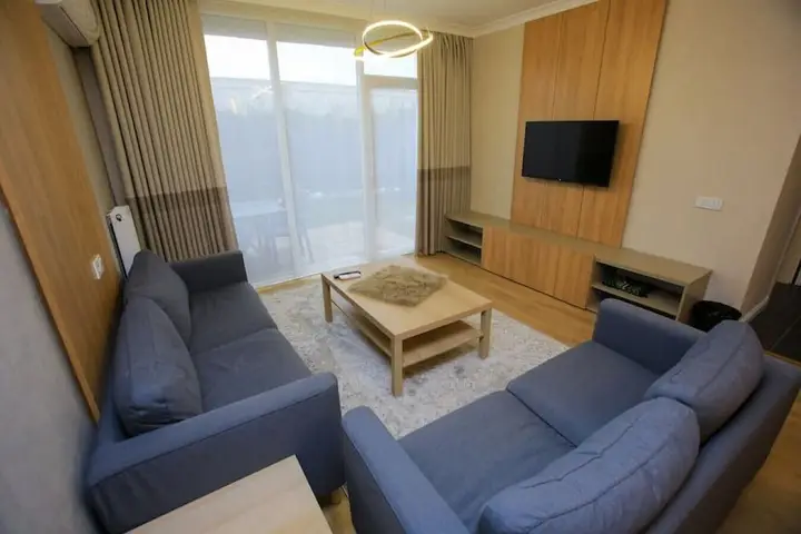Стамбул: Lovely 2-bedroom Apartment in Basaksehir