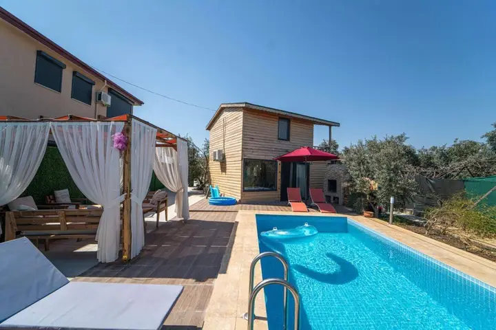 Фетхие: Luxurious Bungalow w Pool and Jacuzzi in Fethiye