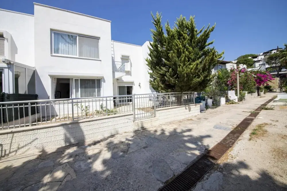 Бодрум: Peaceful Flat With 3 Private Beaches in Bodrum