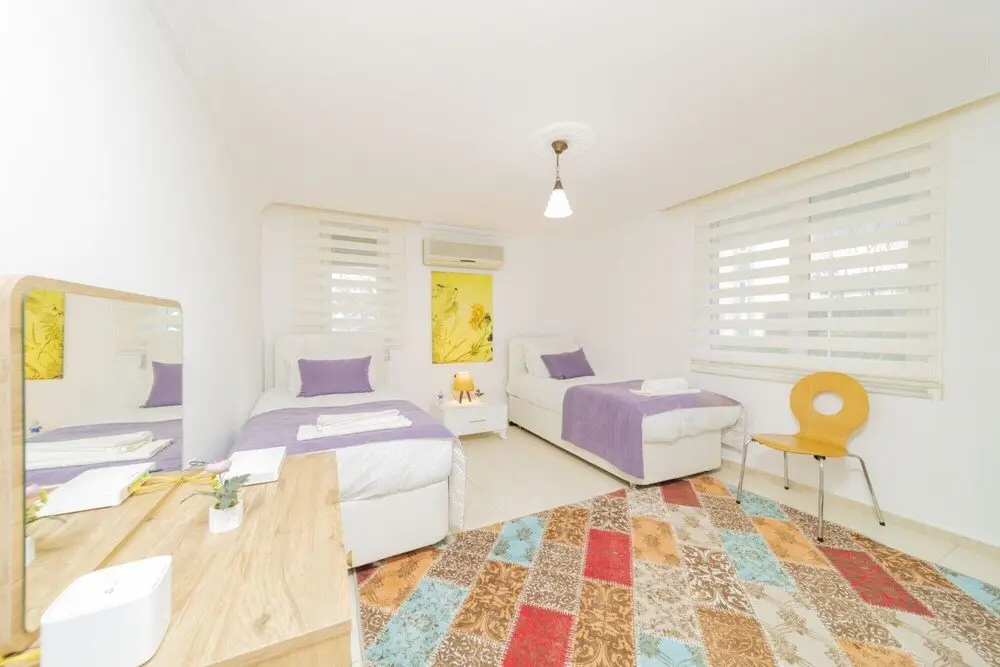 Аксу: Magnificent Flat 300 m to Beach in Aksu