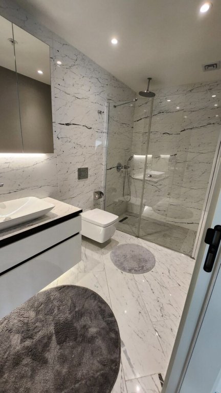 Стамбул: Modern 2Bed Condo in Luxurious Building