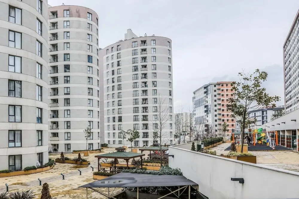 Стамбул: 2 1 Modern Flat With Balcony in Tuzla