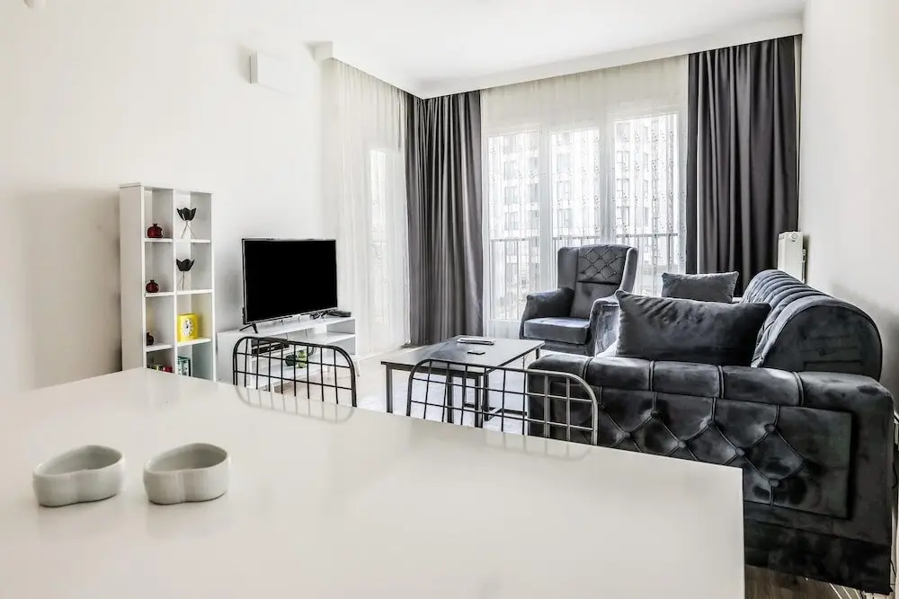 Стамбул: 2 1 Modern Flat With Balcony in Tuzla