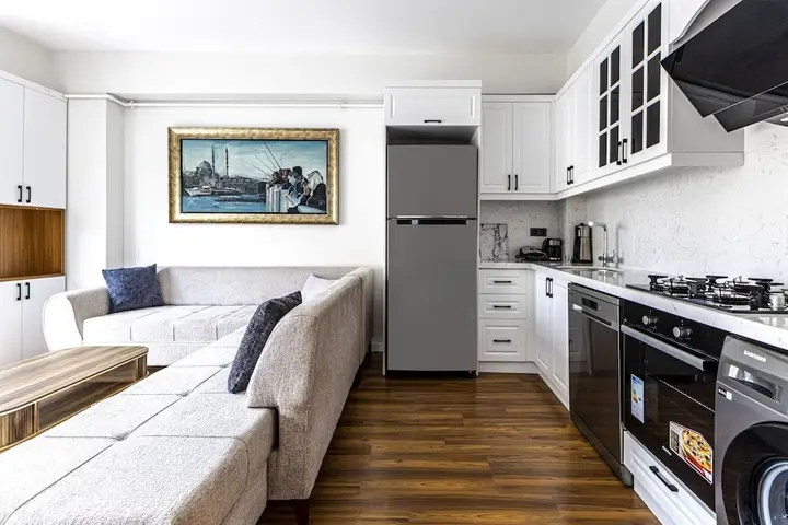 Стамбул: Central and Modern 2 1 Flat in Sisli