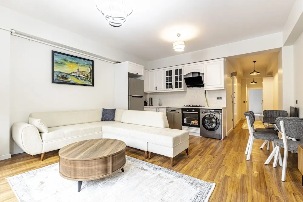 Стамбул: Modern Furnished Comfy 2 1 Flat in Sisli