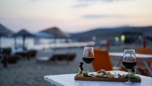 Зейтинликой: Gokceada Surf Egitim Merkezi