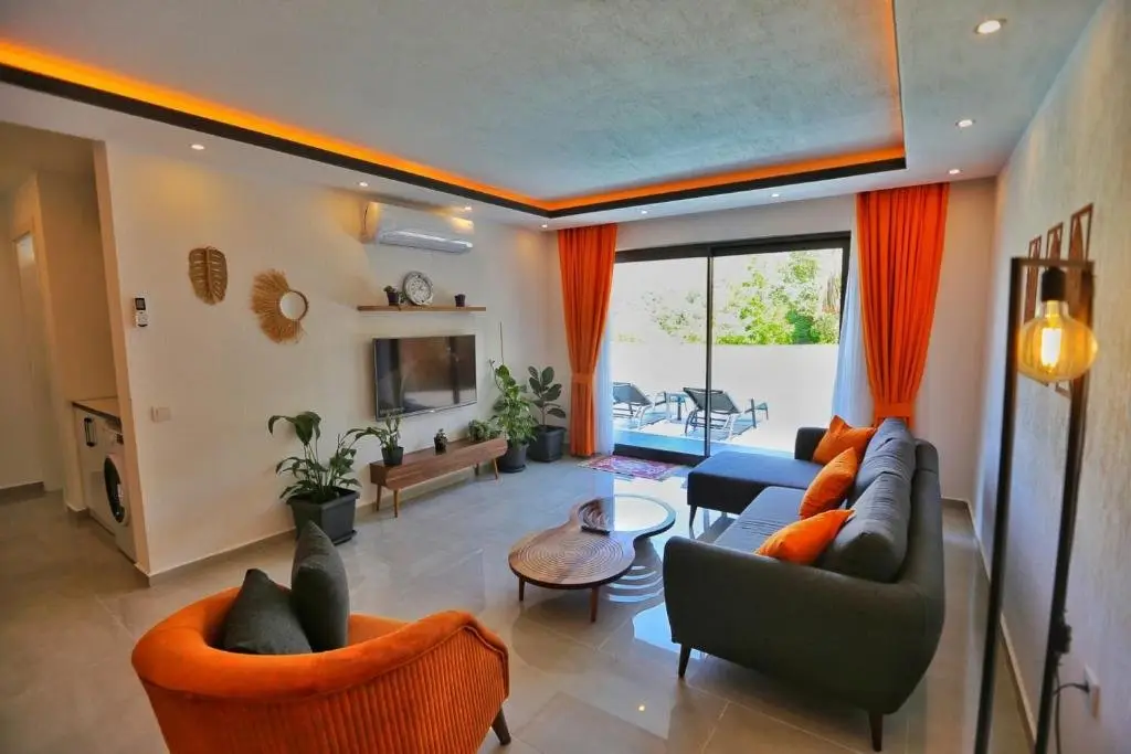 Исламлар: Luxury Villa with View in Uzumlu Kalkan