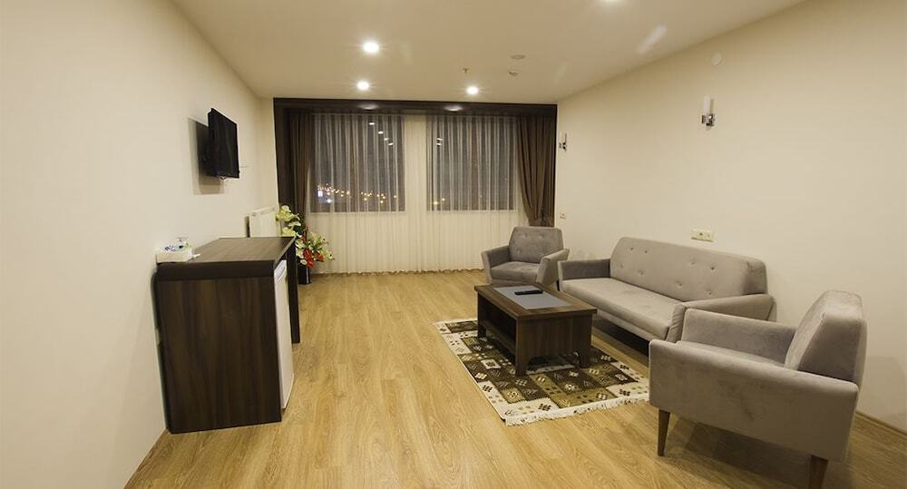 Кавак: Liva Hotel