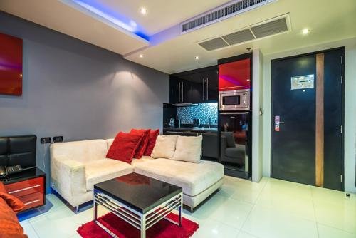 Кату: Absolute Bangla Suites, night walking street, rooftop pool L-04