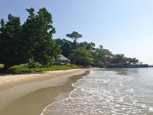 Клаенг: Sea Breeze House