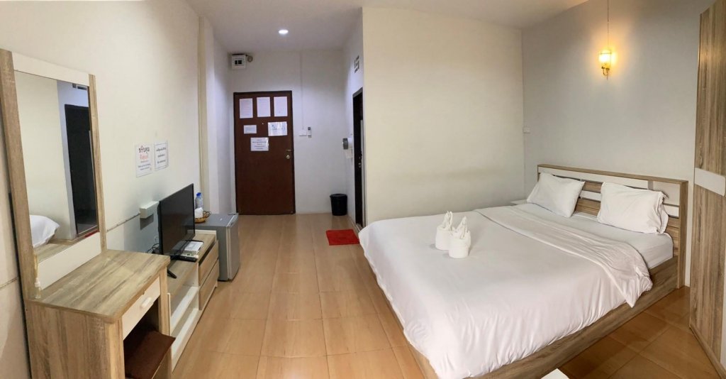 Самутсонгкхрам: Alongkorn hotel by SB
