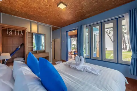Sea Far Resort — фото 1