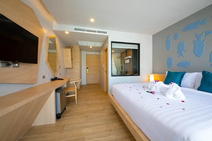 Муанг: Golden Paradise Hotel