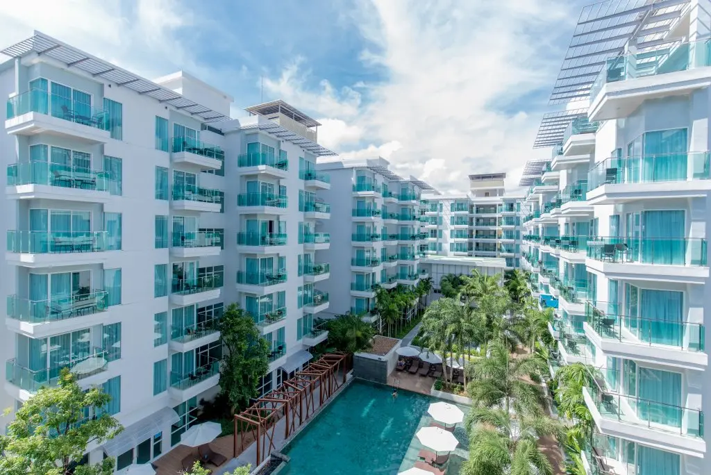 Патонг: Курортный отель Fishermen's Harbour Urban Resort