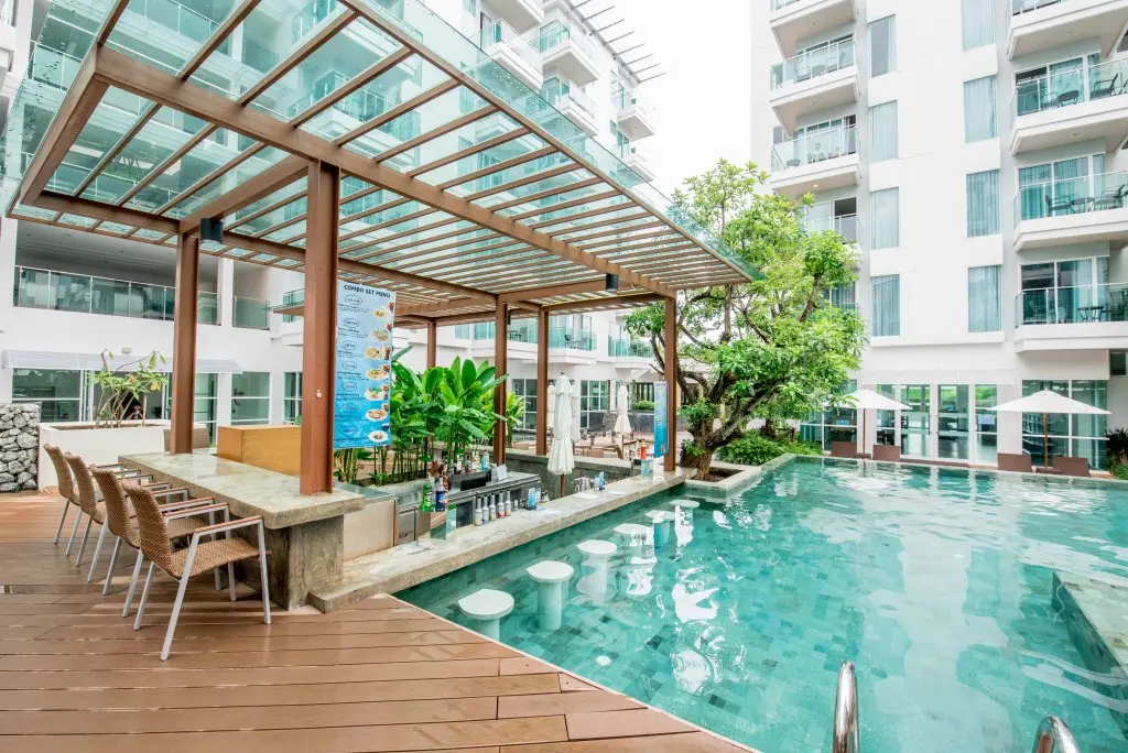 Патонг: Курортный отель Fishermen's Harbour Urban Resort