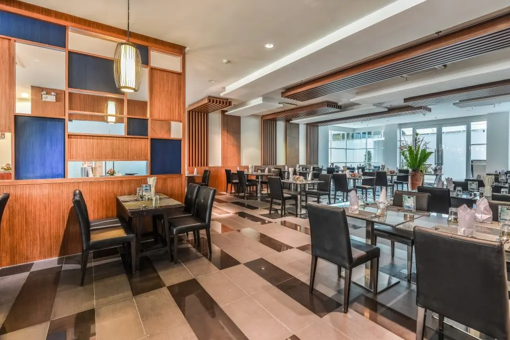 Патонг: Курортный отель Fishermen's Harbour Urban Resort