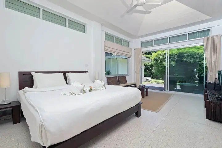 Самуи: Ban Mok Talay Beachfront Villa