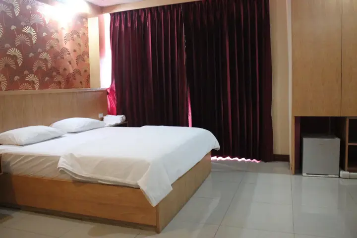 Паттайя: New Pind Balluchi Inn