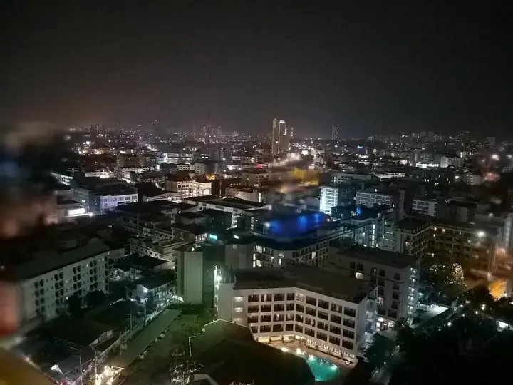Сирача: The Base Central Pattaya by Nkl