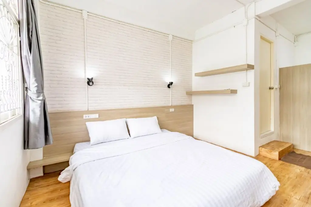 Бангкок: Ze Residence Bang Aor Station