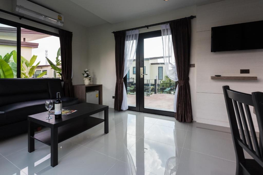 Паттайя: Bua Tara Resort