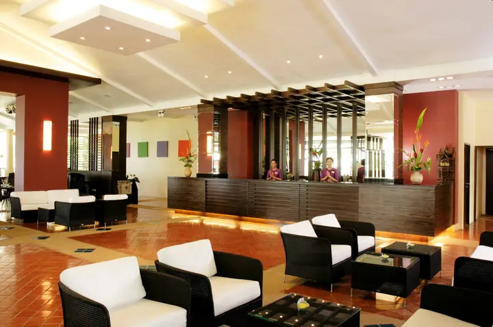 Пхукет: All Seasons Naiharn Phuket