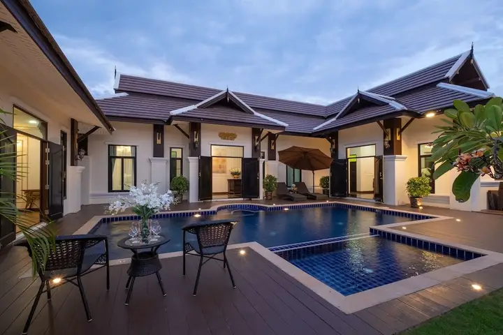 Чиангмай: Lanna Kamin Pool Villa Airport