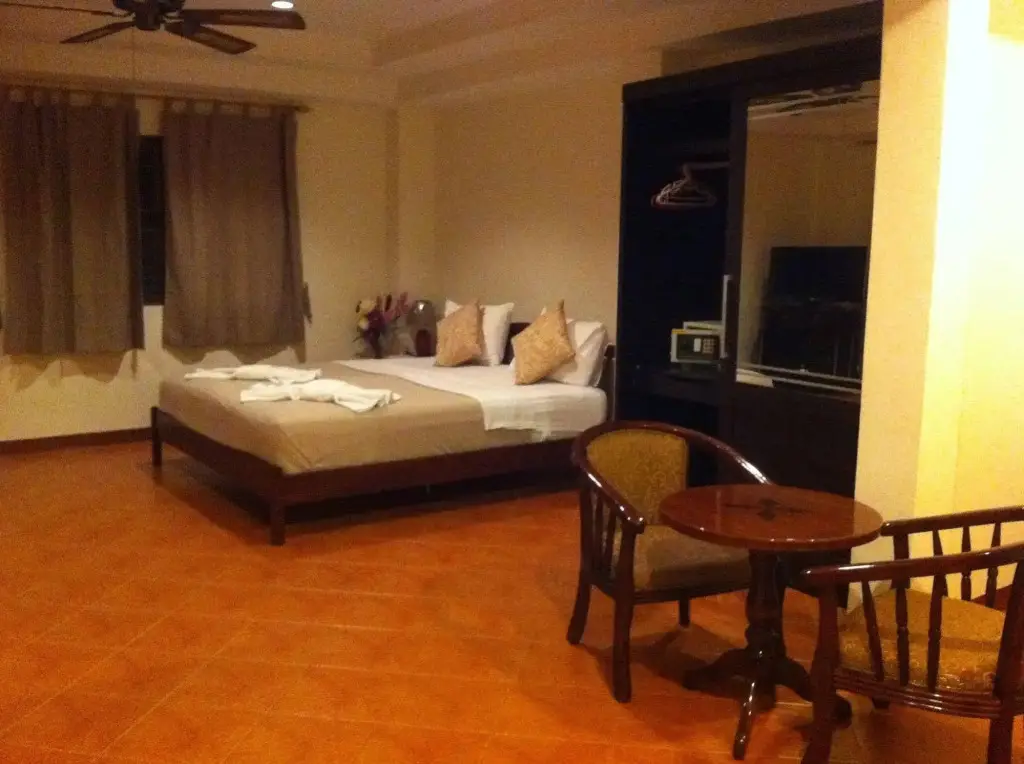 Паттайя: Euro Asia Jomtien