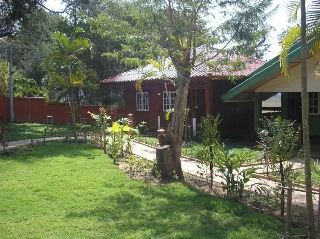 Мае-Сарианг: Tamarind Grand Resort Mae Sariang