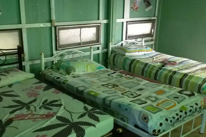 Бангкок: New Phiman Riverview Guesthouse - Hostel