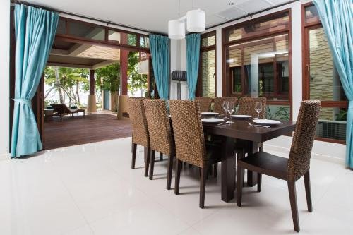 Краби: Amatapura Beachfront Villa 14
