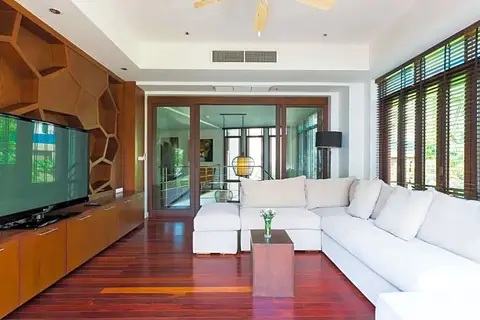 Amatapura Beachfront Villa 12 — фото 1