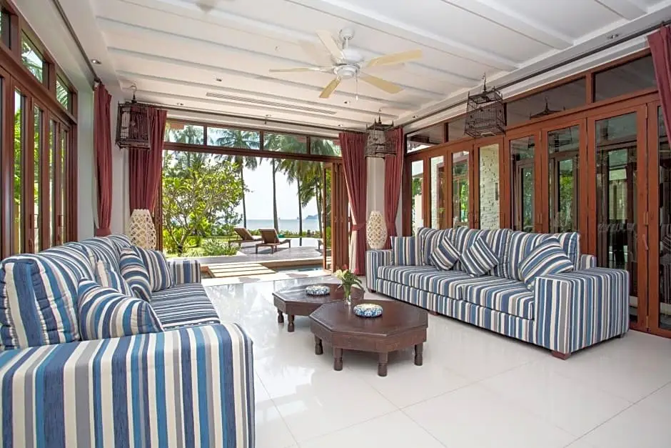 Краби: Amatapura Beachfront Villa 12