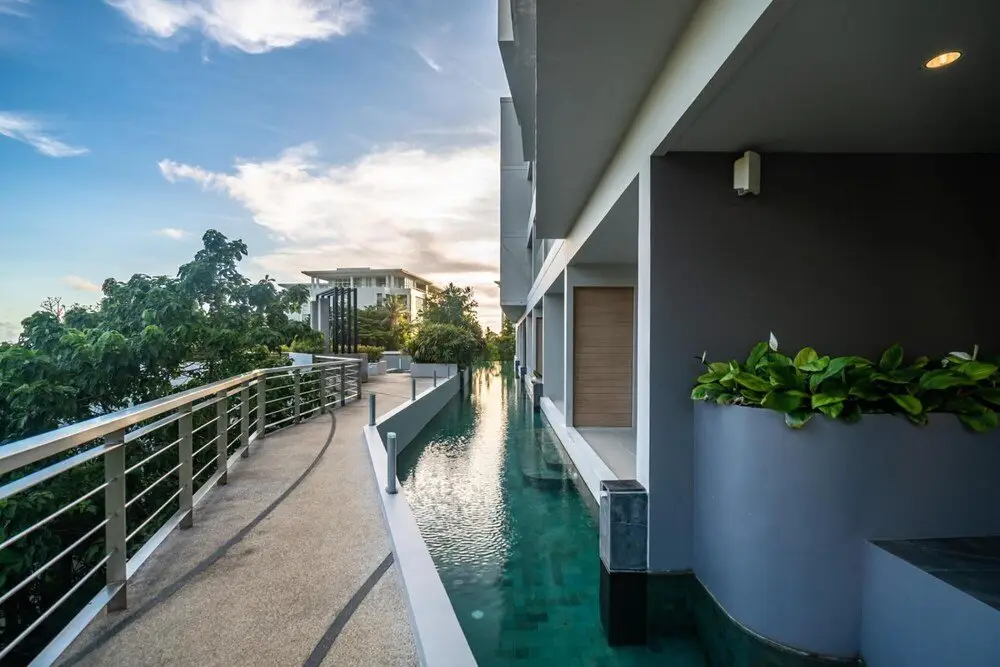 Муанг: Spacious Studio in Karon With Direct Pool Access