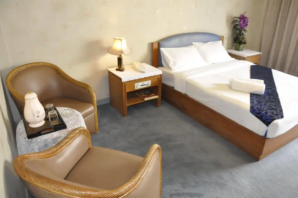 Бангкок: Trocadero Hotel Bangkok