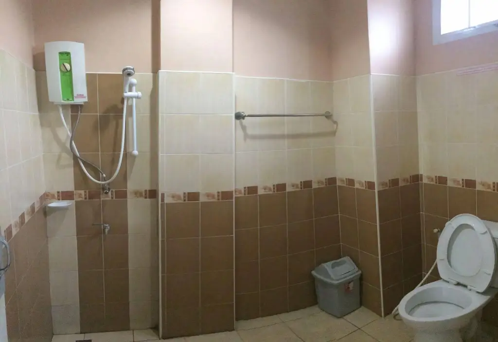 Кхонкэн: Phrom Phring Place Service Apartment