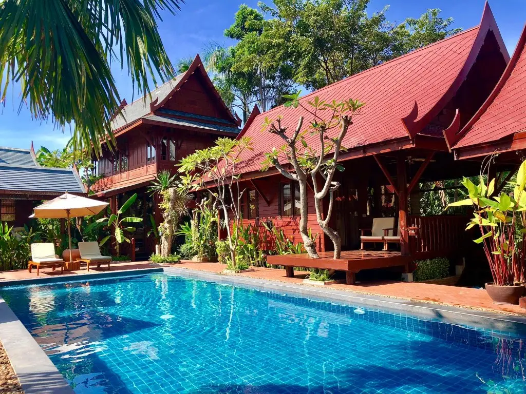 Хуахин: Ruen Kanok Thai House