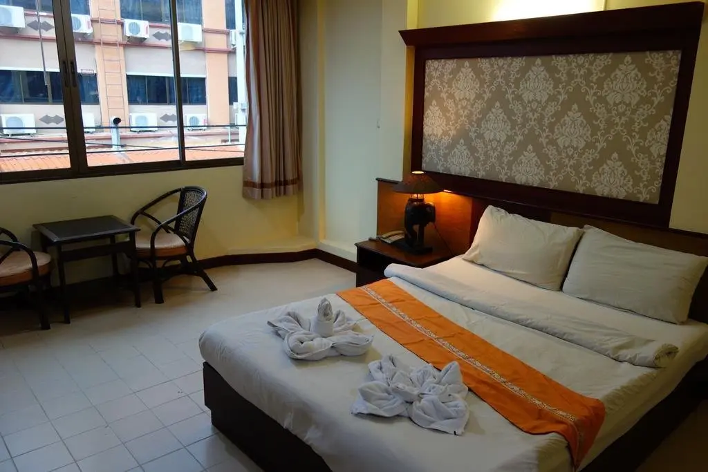 Паттайя: Shakespeare hotel