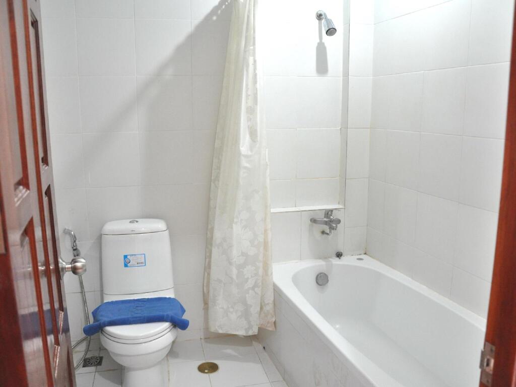 Паттайя: Highfive Guest House